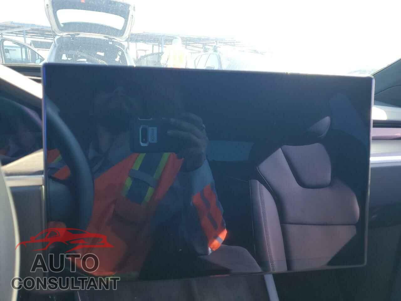 TESLA MODEL X 2023 - 7SAXCDE58PF402445