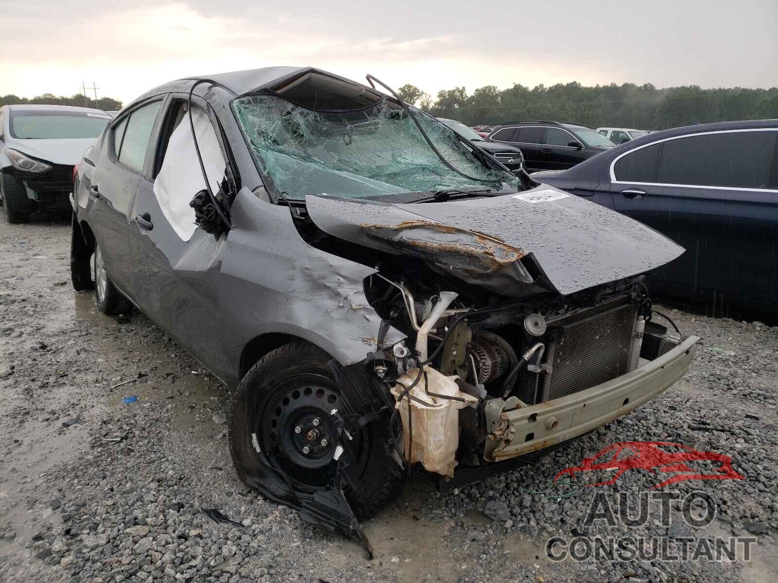 NISSAN VERSA 2017 - 3N1CN7AP4HL866725