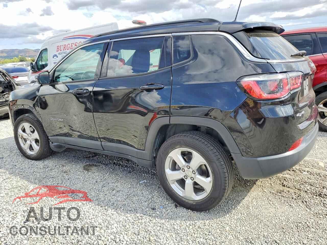 JEEP COMPASS 2018 - 3C4NJDBB9JT413788
