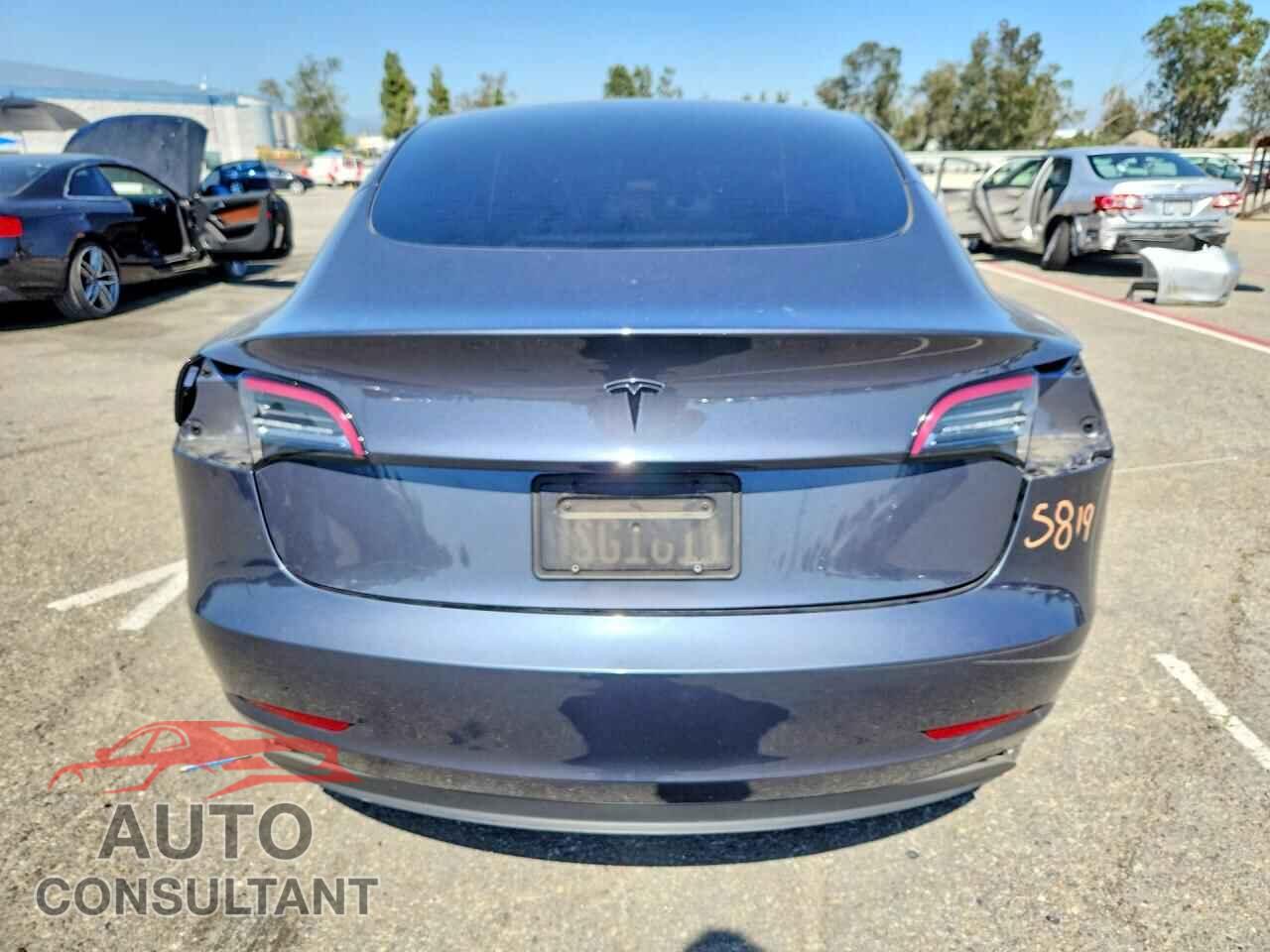 TESLA MODEL 3 2023 - 5YJ3E1EAXPF518716