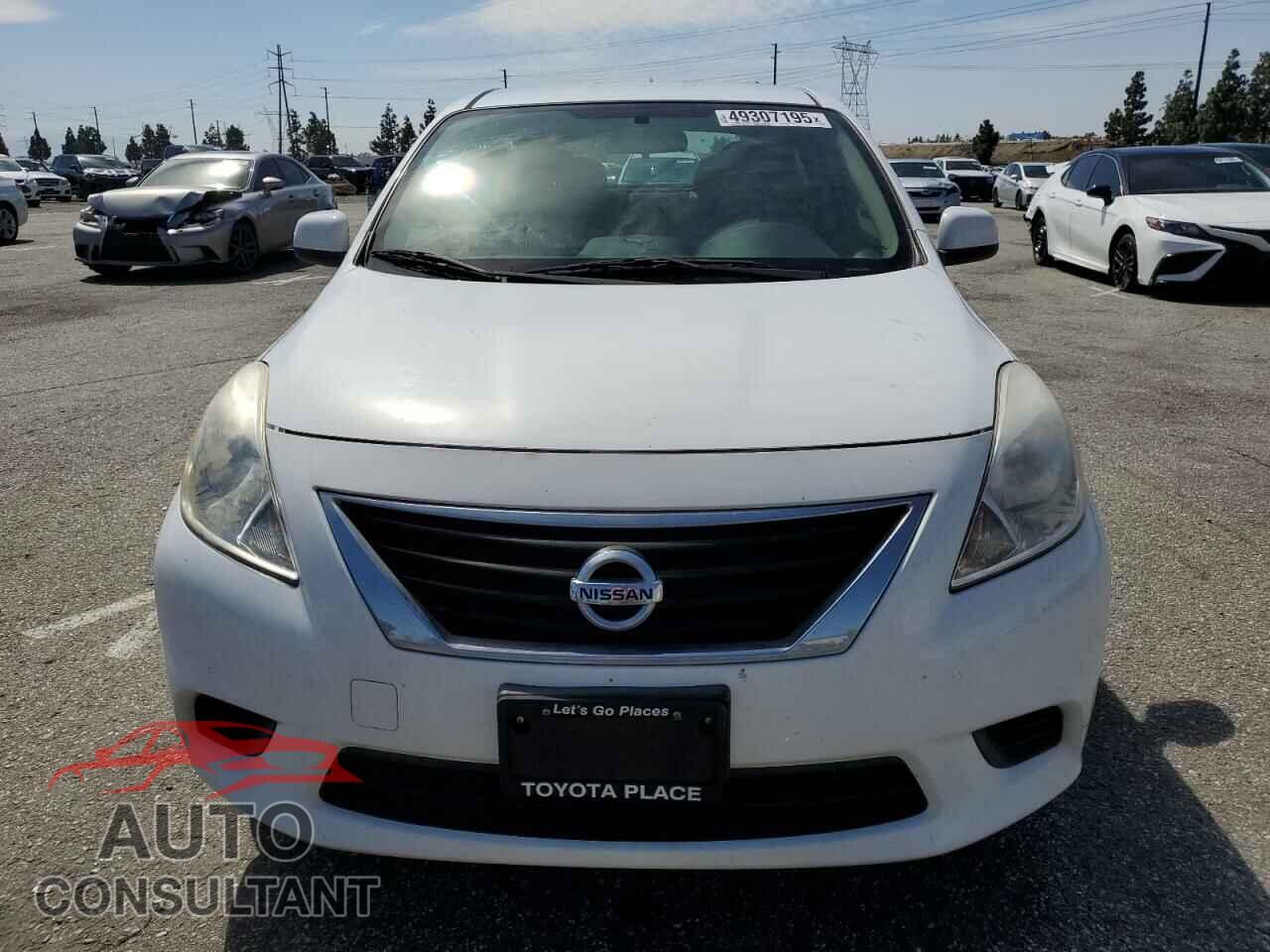 NISSAN VERSA 2014 - 3N1CN7AP1EL870064