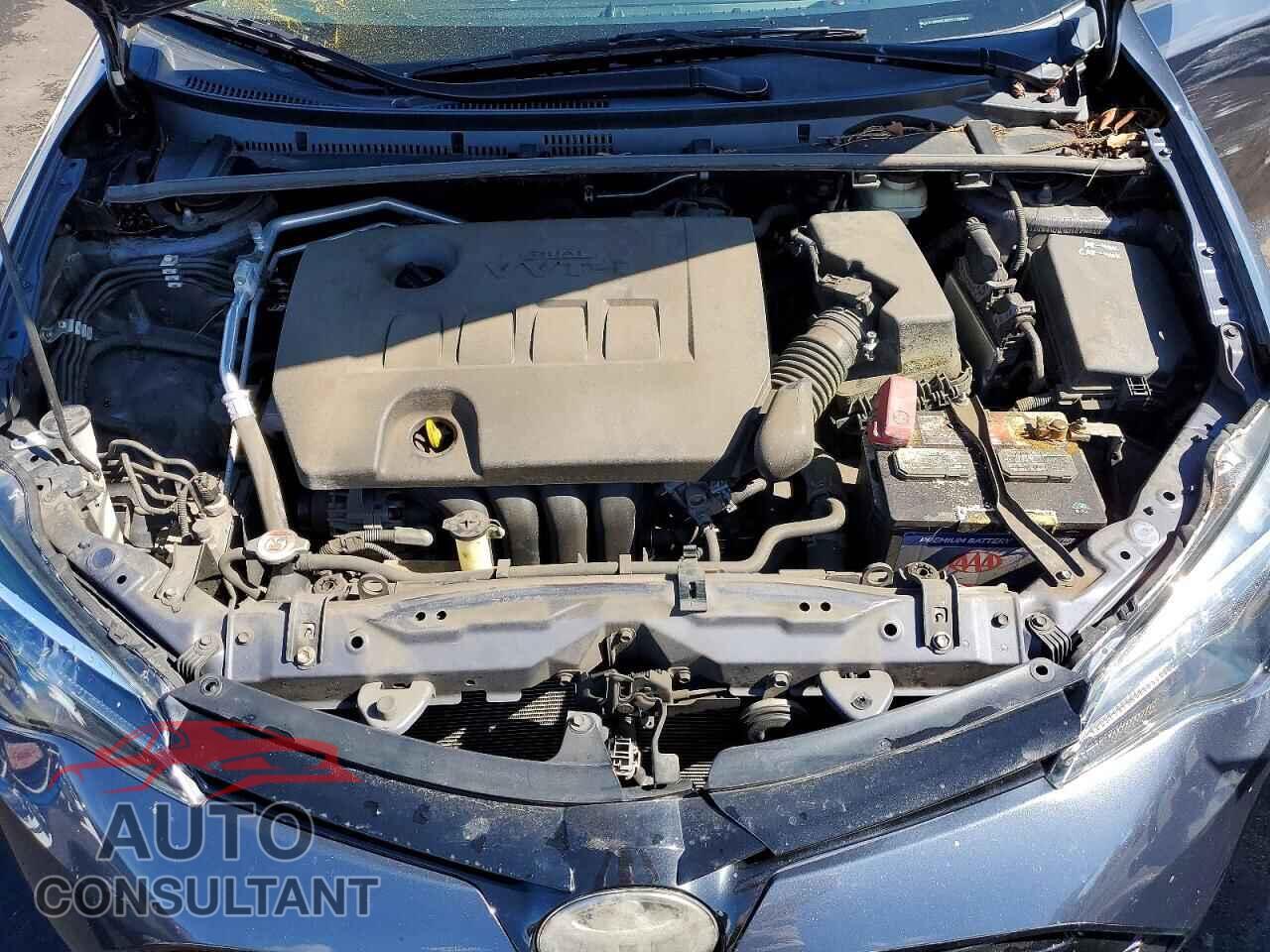 TOYOTA COROLLA 2017 - 5YFBURHE8HP713084