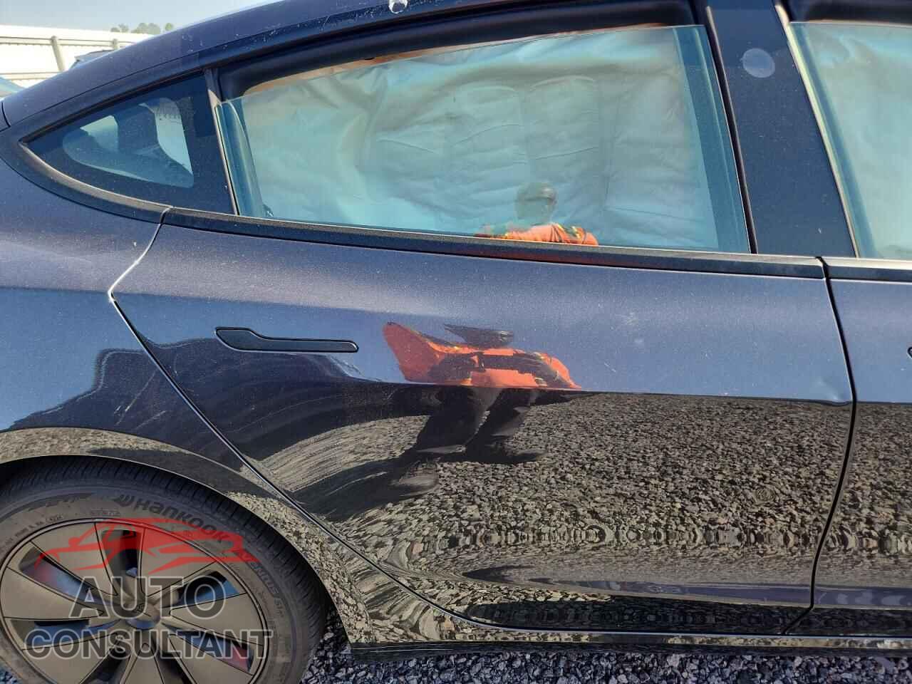 TESLA MODEL 3 2024 - 5YJ3E1EA5RF739630