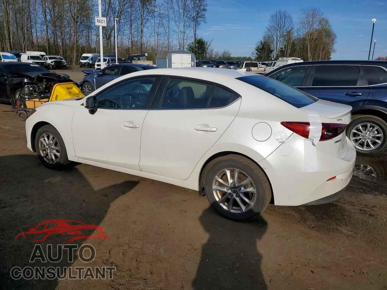 MAZDA 3 2014 - JM1BM1W7XE1217841