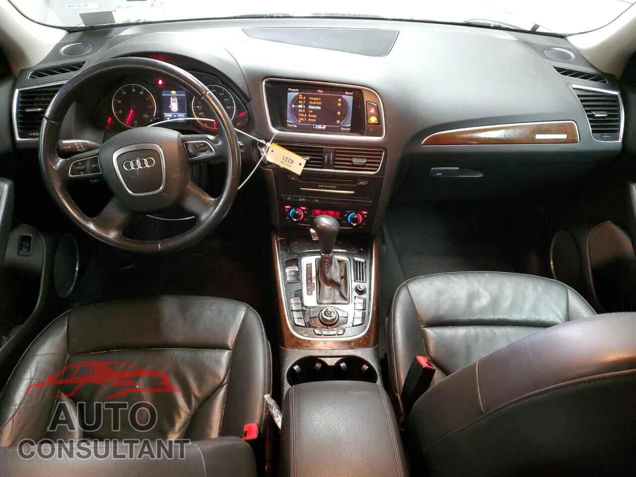 AUDI Q5 2011 - WA1DKAFPXBA079125