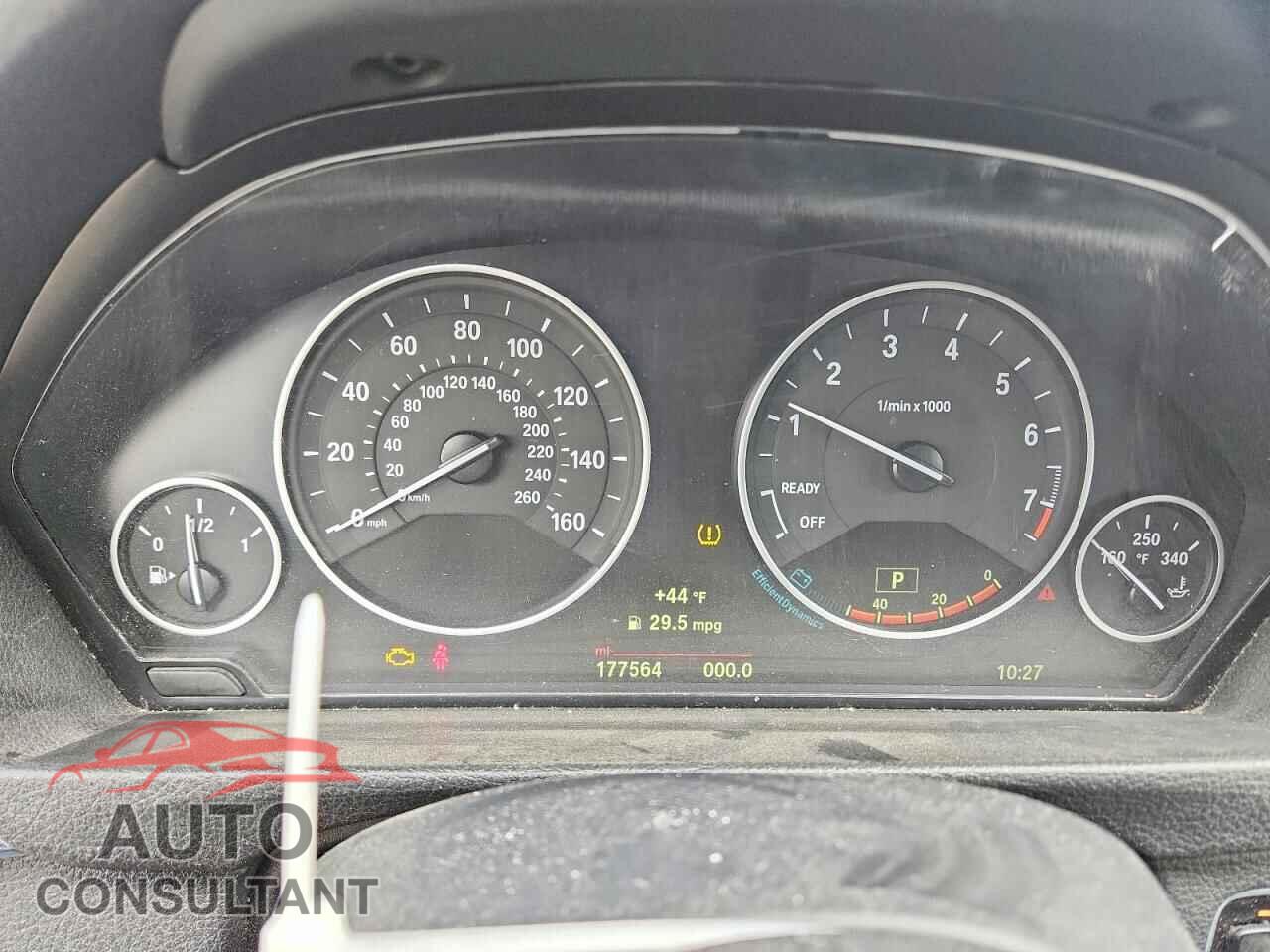 BMW 3 SERIES 2015 - WBA3B5C57FF963489