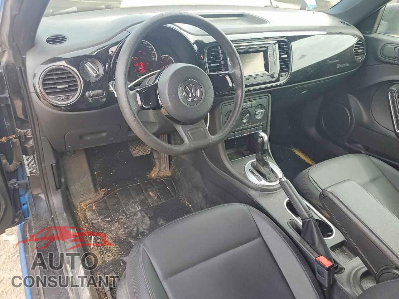 VOLKSWAGEN BEETLE 2016 - 3VWF17AT3GM610486