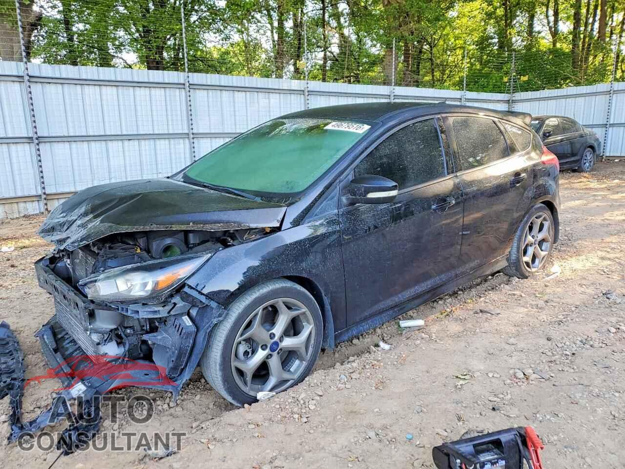 FORD FOCUS 2017 - 1FADP3L95HL256160
