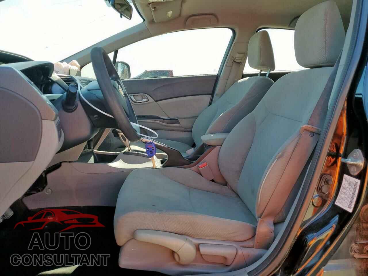 HONDA CIVIC 2012 - 2HGFB2F57CH576186