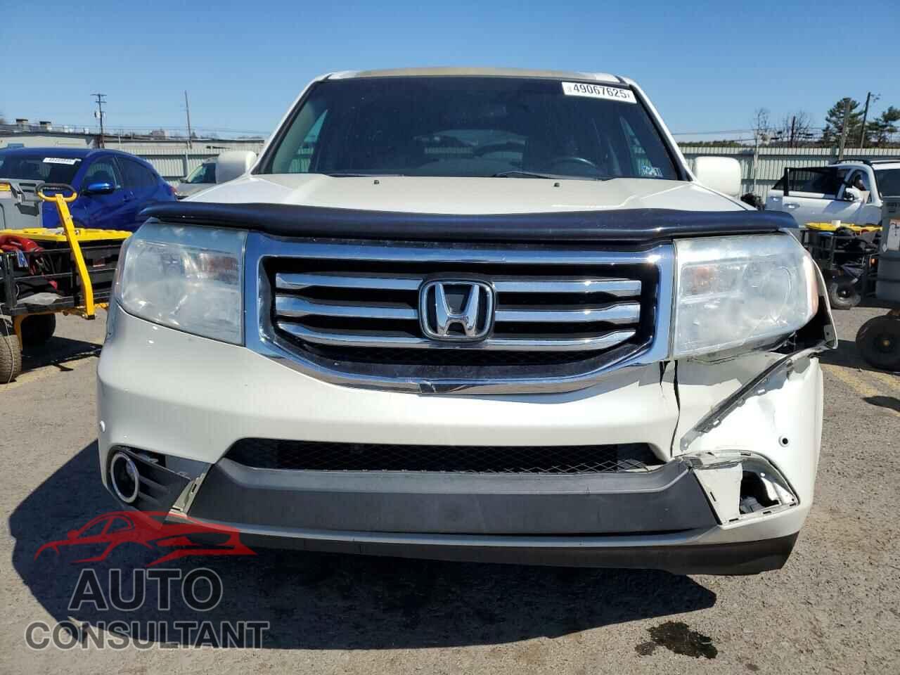 HONDA PILOT 2013 - 5FNYF4H96DB031739