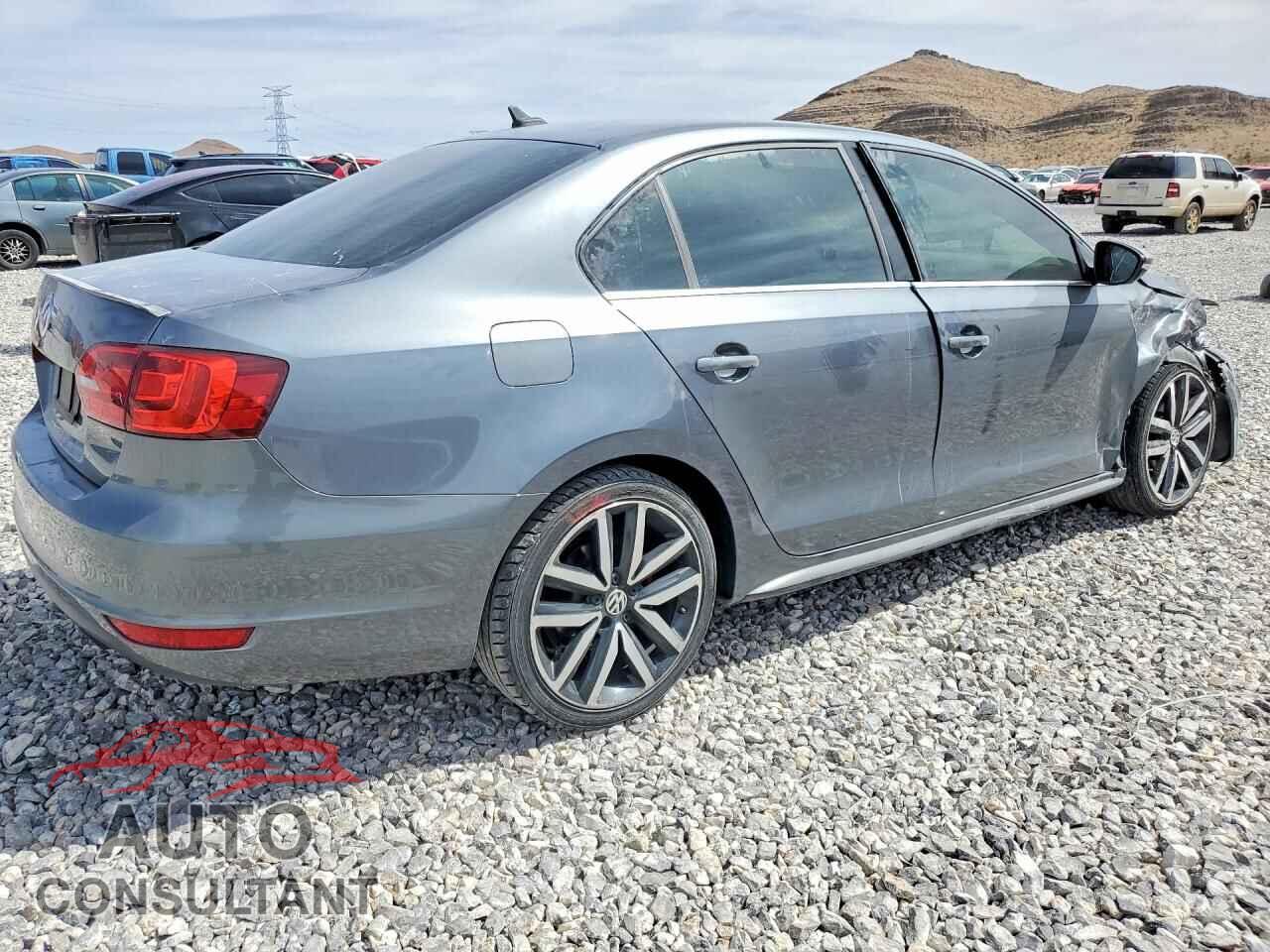 VOLKSWAGEN JETTA 2013 - 3VW567AJ5DM403668