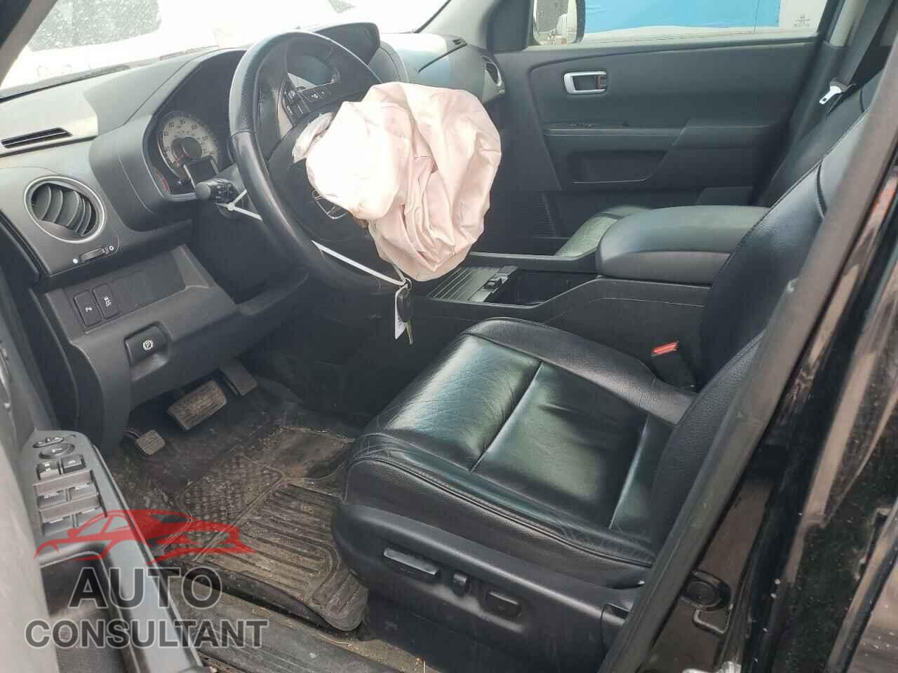 HONDA PILOT 2015 - 5FNYF4H91FB011773