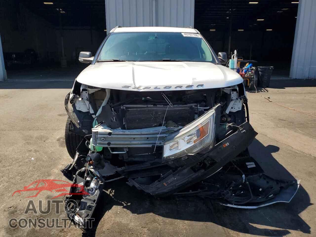 FORD EXPLORER 2017 - 1FM5K7D85HGD82601