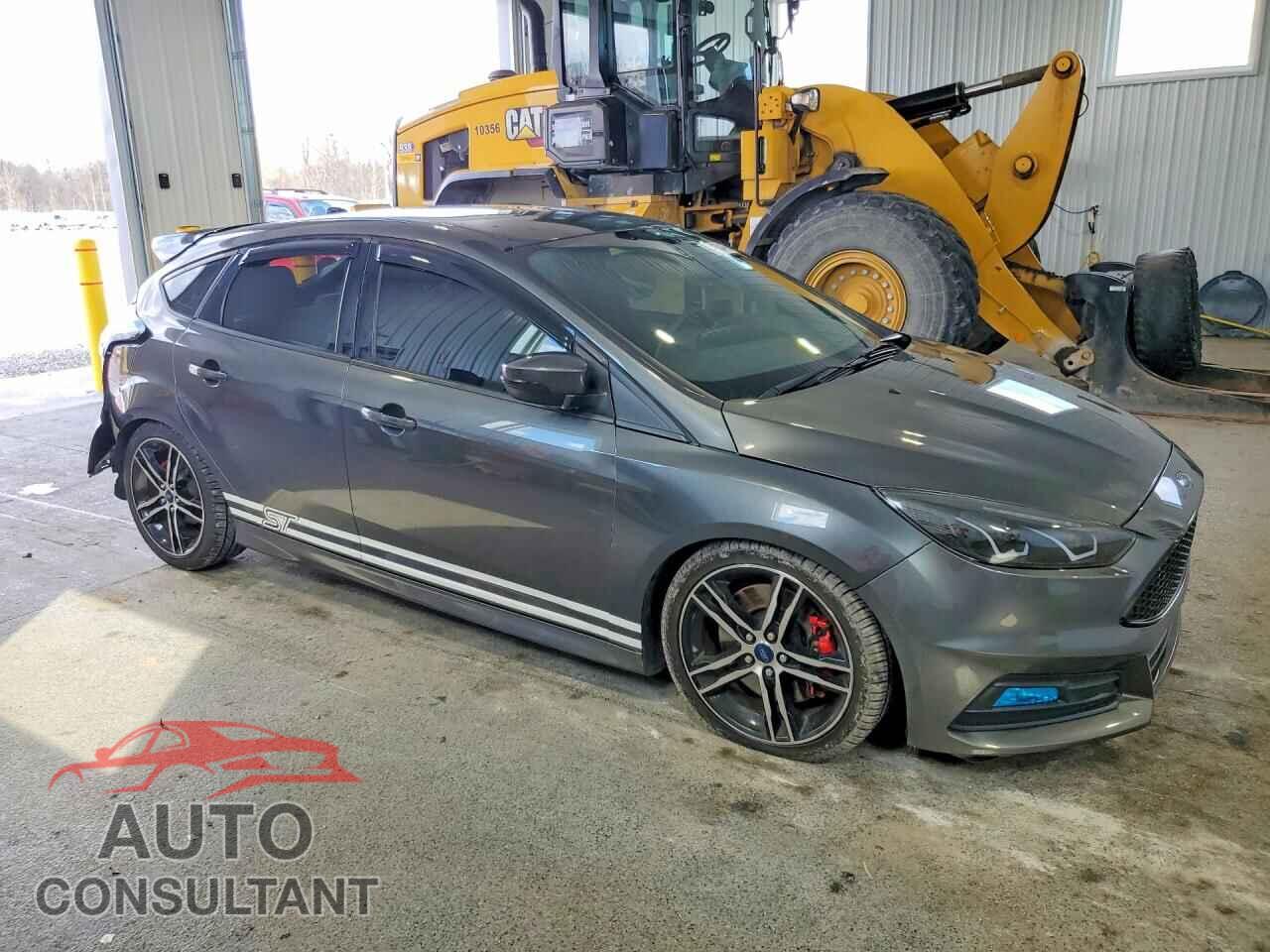 FORD FOCUS 2017 - 1FADP3L94HL257462