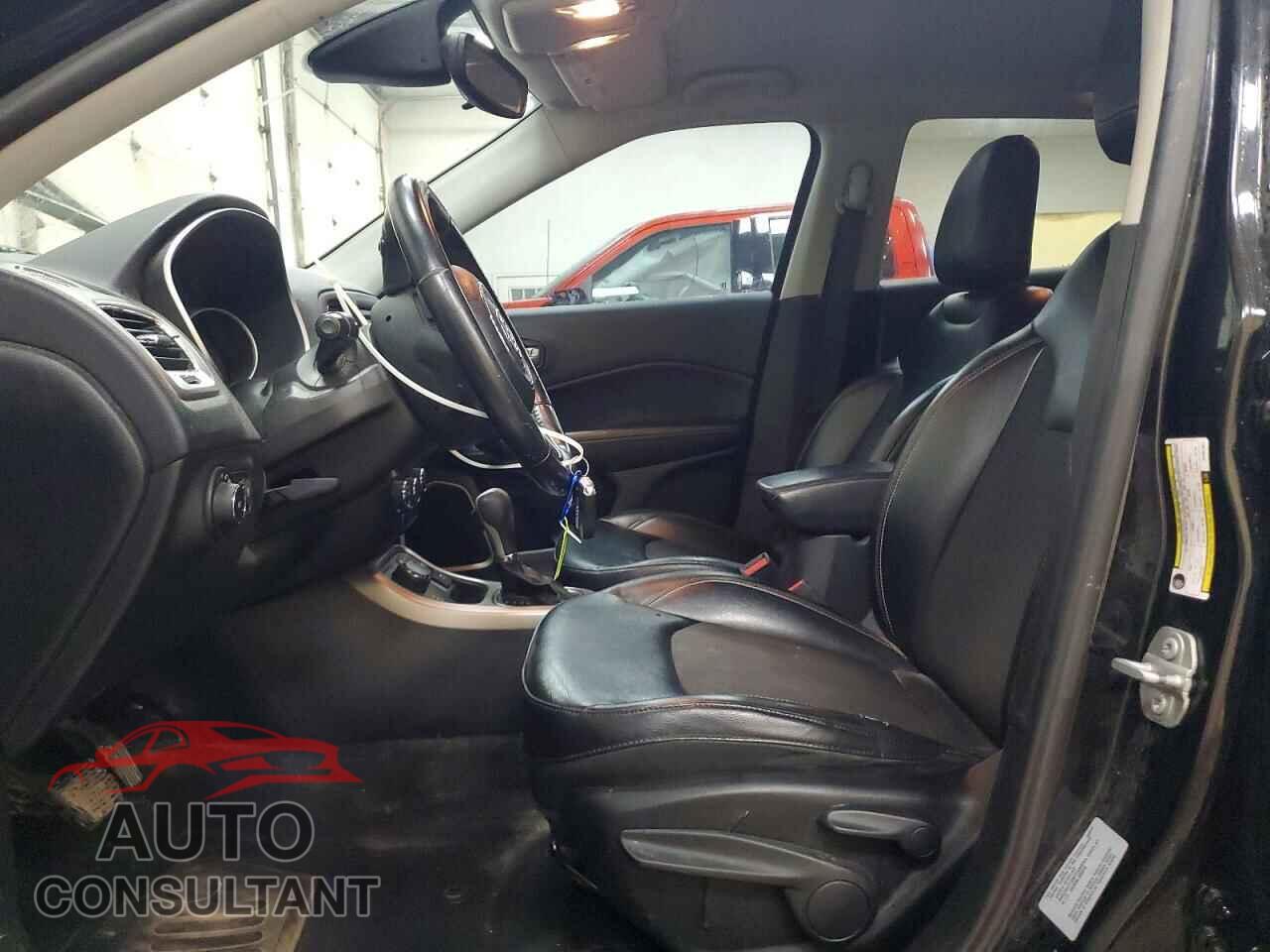 JEEP COMPASS 2017 - 3C4NJDBB8HT687901