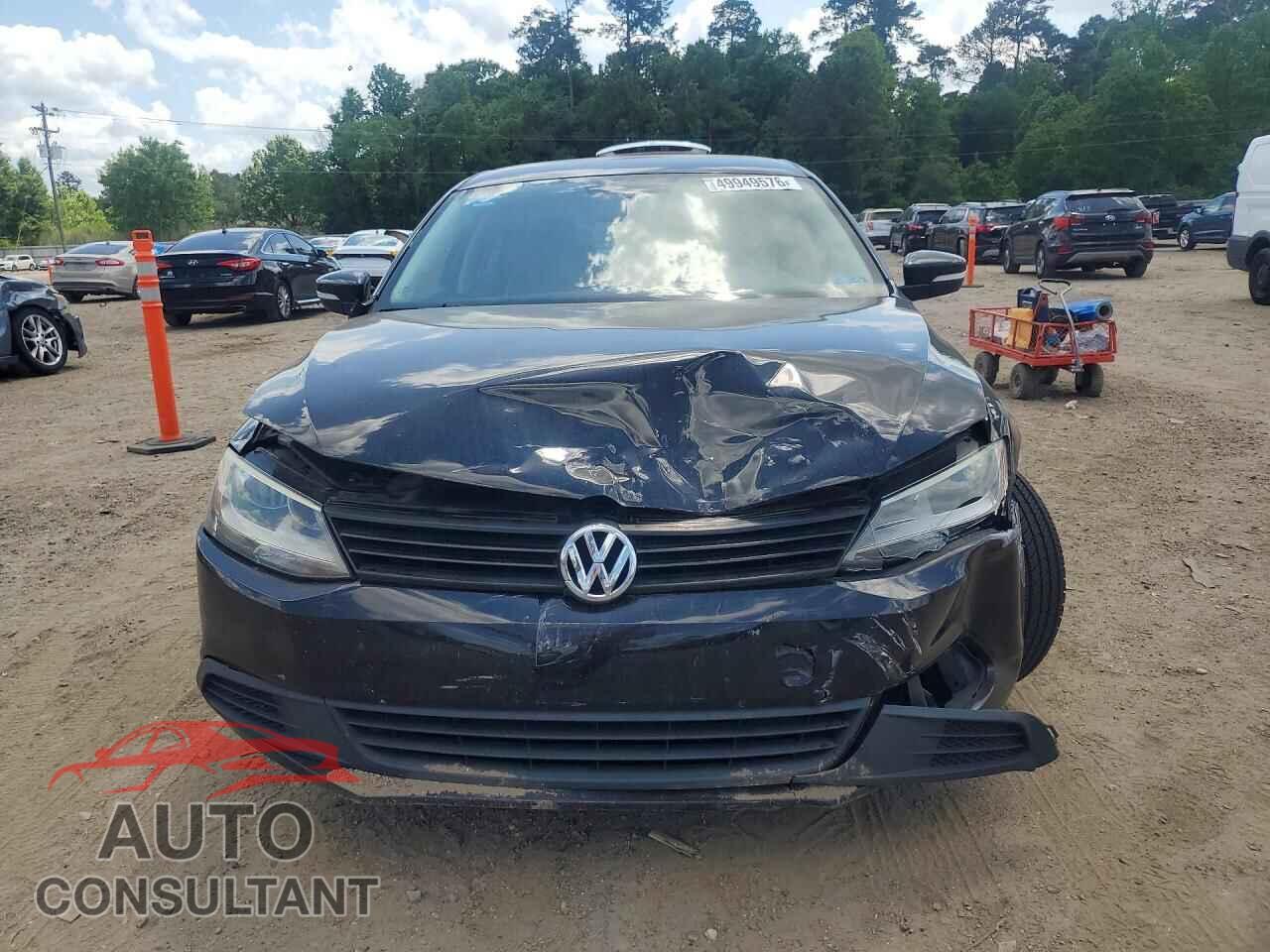 VOLKSWAGEN JETTA 2012 - 3VWDX7AJ0CM417226