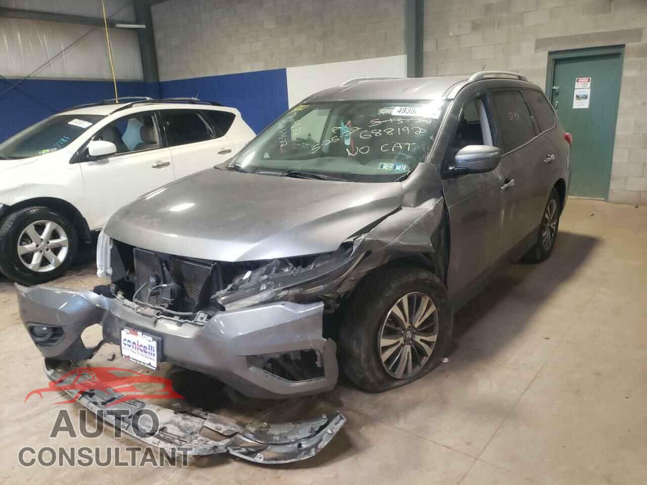 NISSAN PATHFINDER 2018 - 5N1DR2MN2JC668192