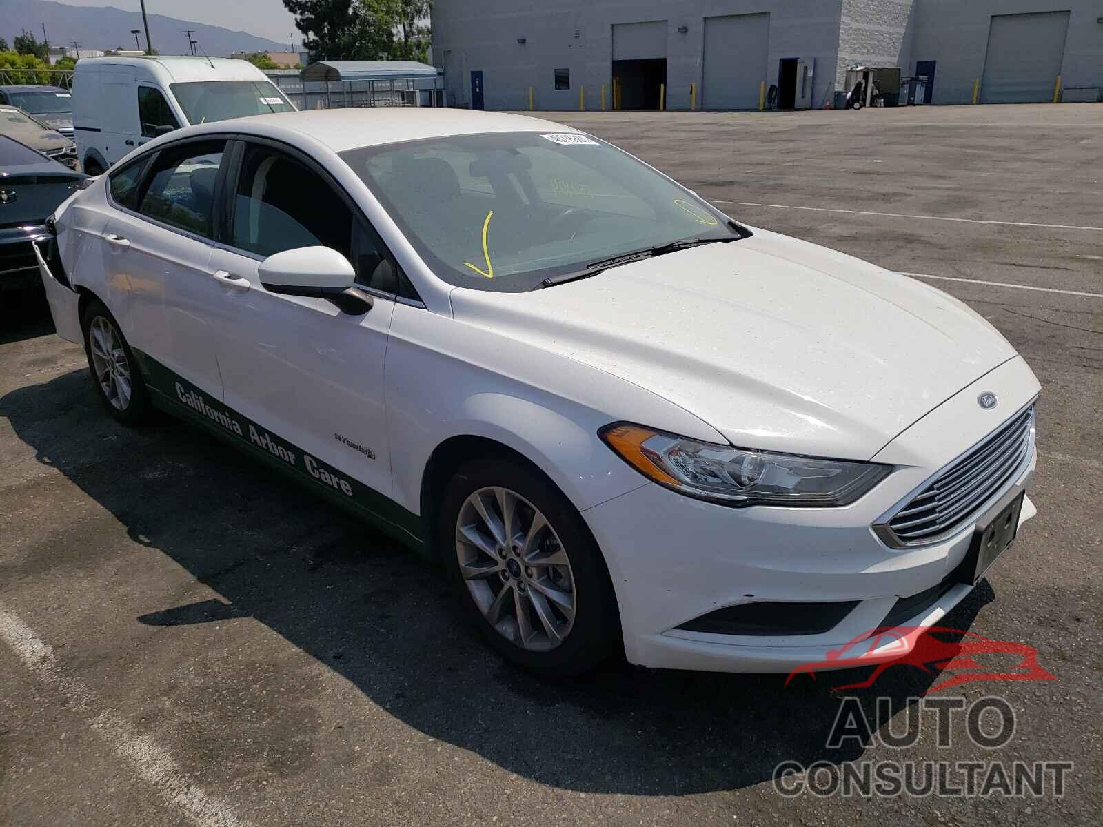 FORD FUSION 2017 - 3FA6P0LU0HR300241