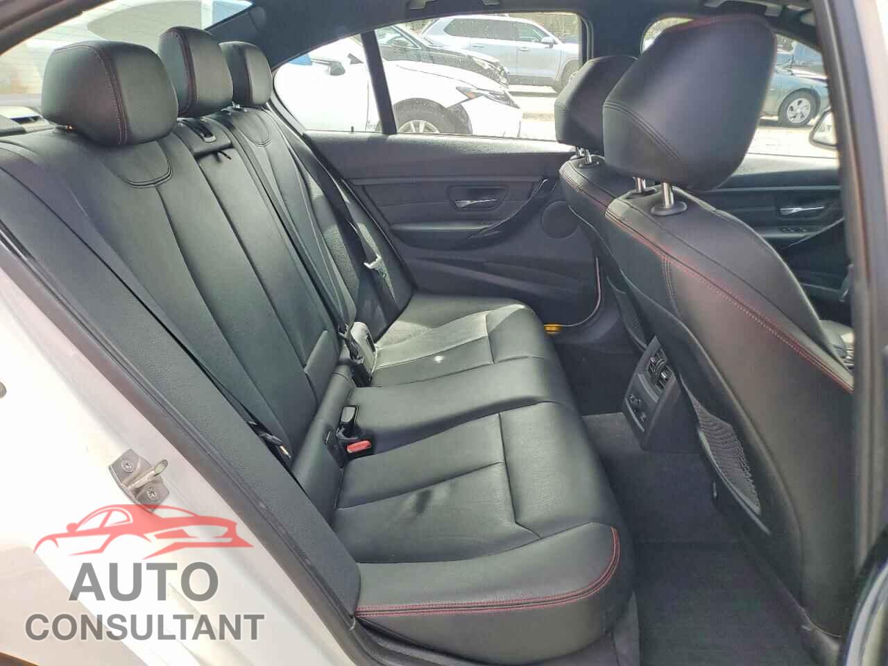 BMW 3 SERIES 2013 - WBA3A5C54DF357390