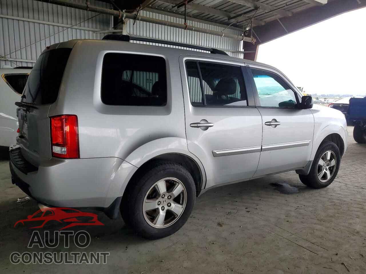 HONDA PILOT 2009 - 5FNYF48639B045143