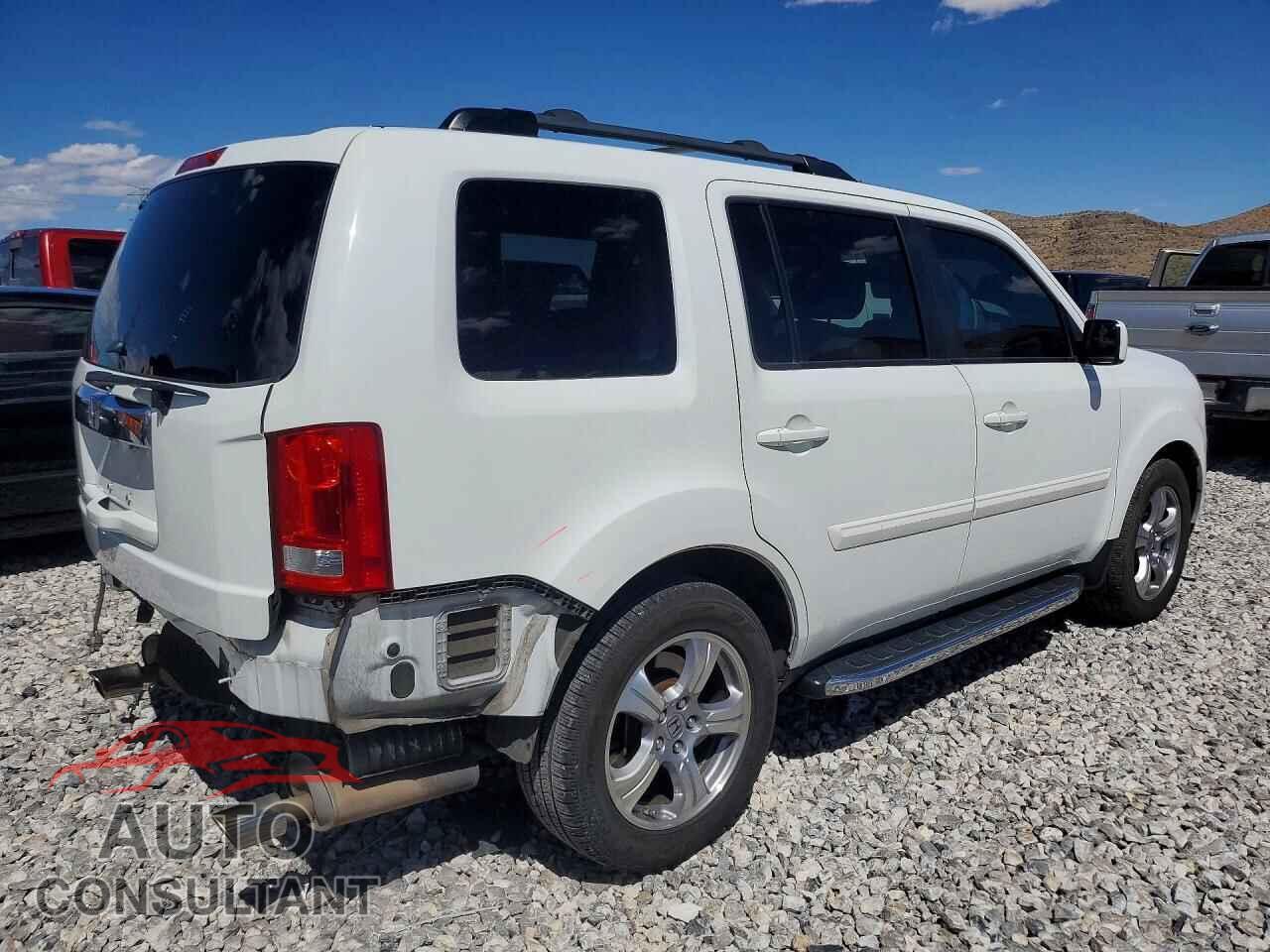 HONDA PILOT 2015 - 5FNYF3H59FB013181