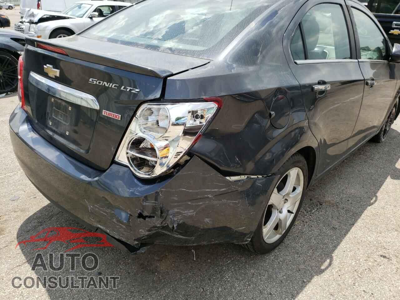 CHEVROLET SONIC 2016 - 1G1JE5SB9G4138231
