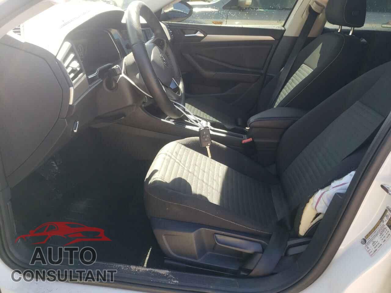 VOLKSWAGEN JETTA 2023 - 3VW5M7BU1PM059629