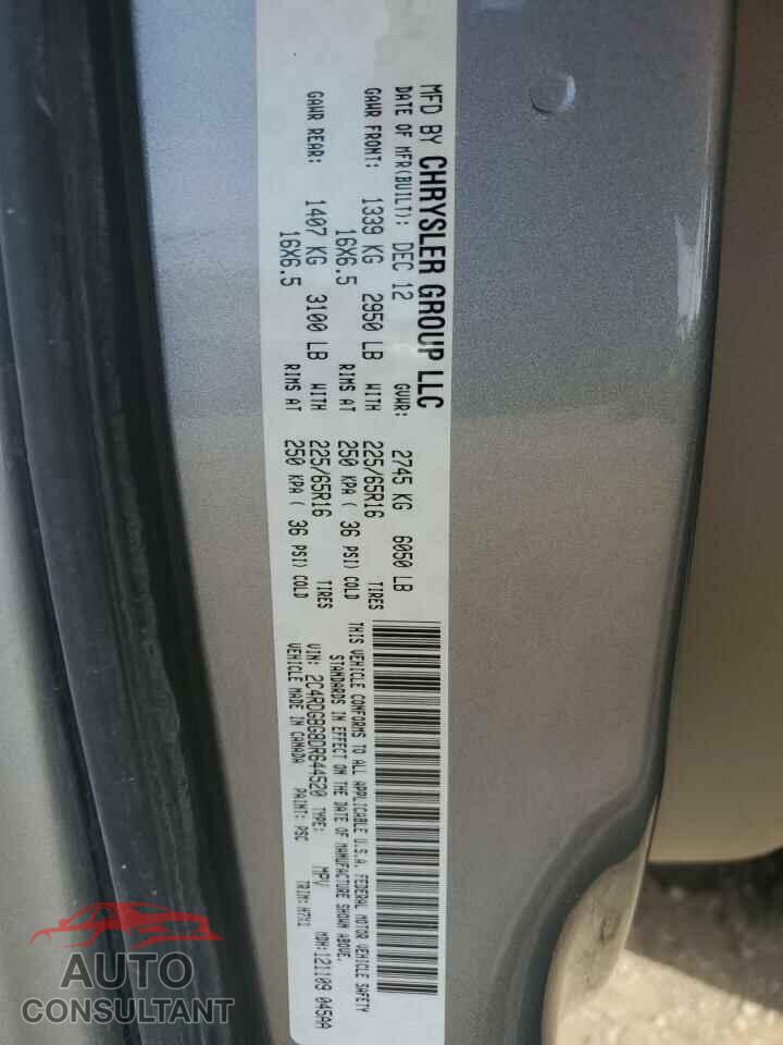 DODGE CARAVAN 2013 - 2C4RDGBG8DR644520