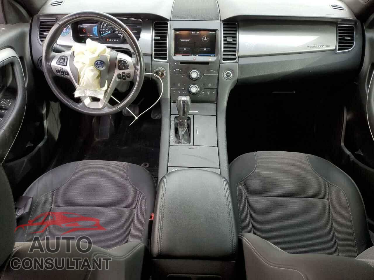 FORD TAURUS 2014 - 1FAHP2E83EG144221