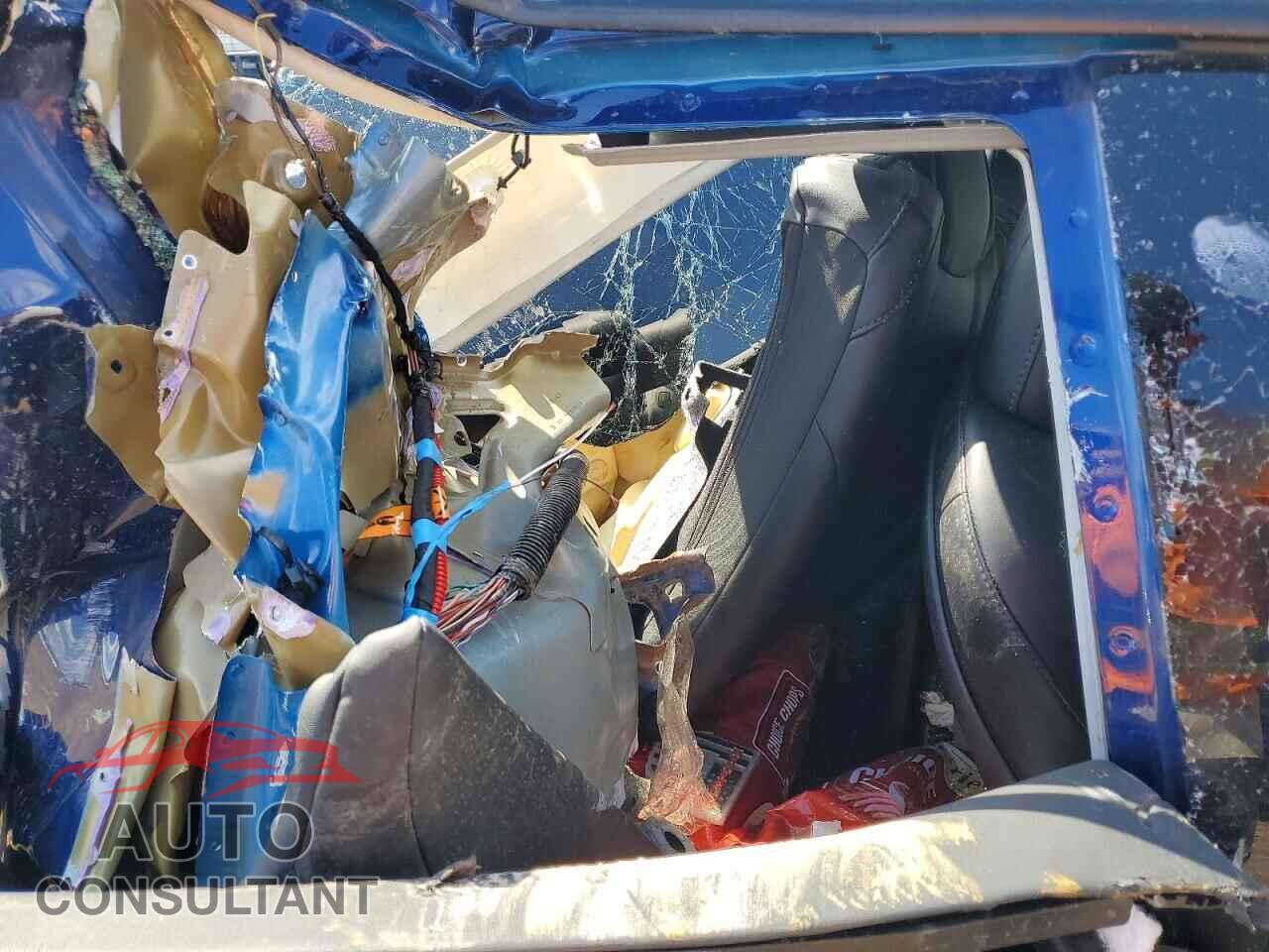 TESLA MODEL 3 2021 - 5YJ3E1EC0MF050248