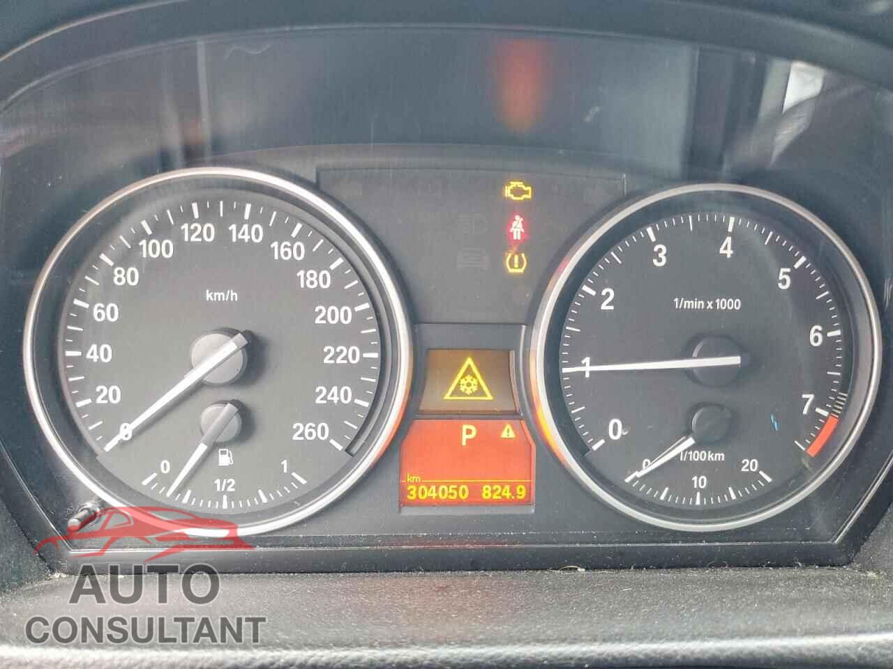 BMW 3 SERIES 2011 - WBAPK7C56BA974326