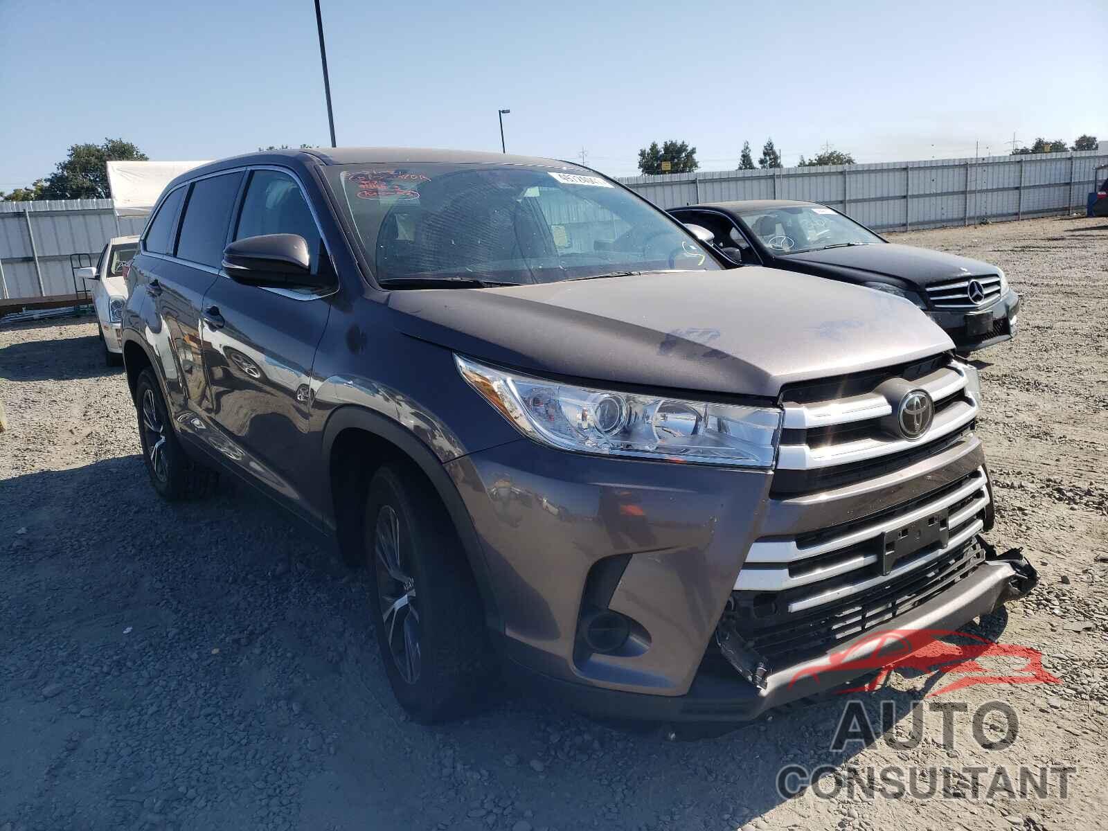 TOYOTA HIGHLANDER 2019 - 5TDZZRFH9KS308816