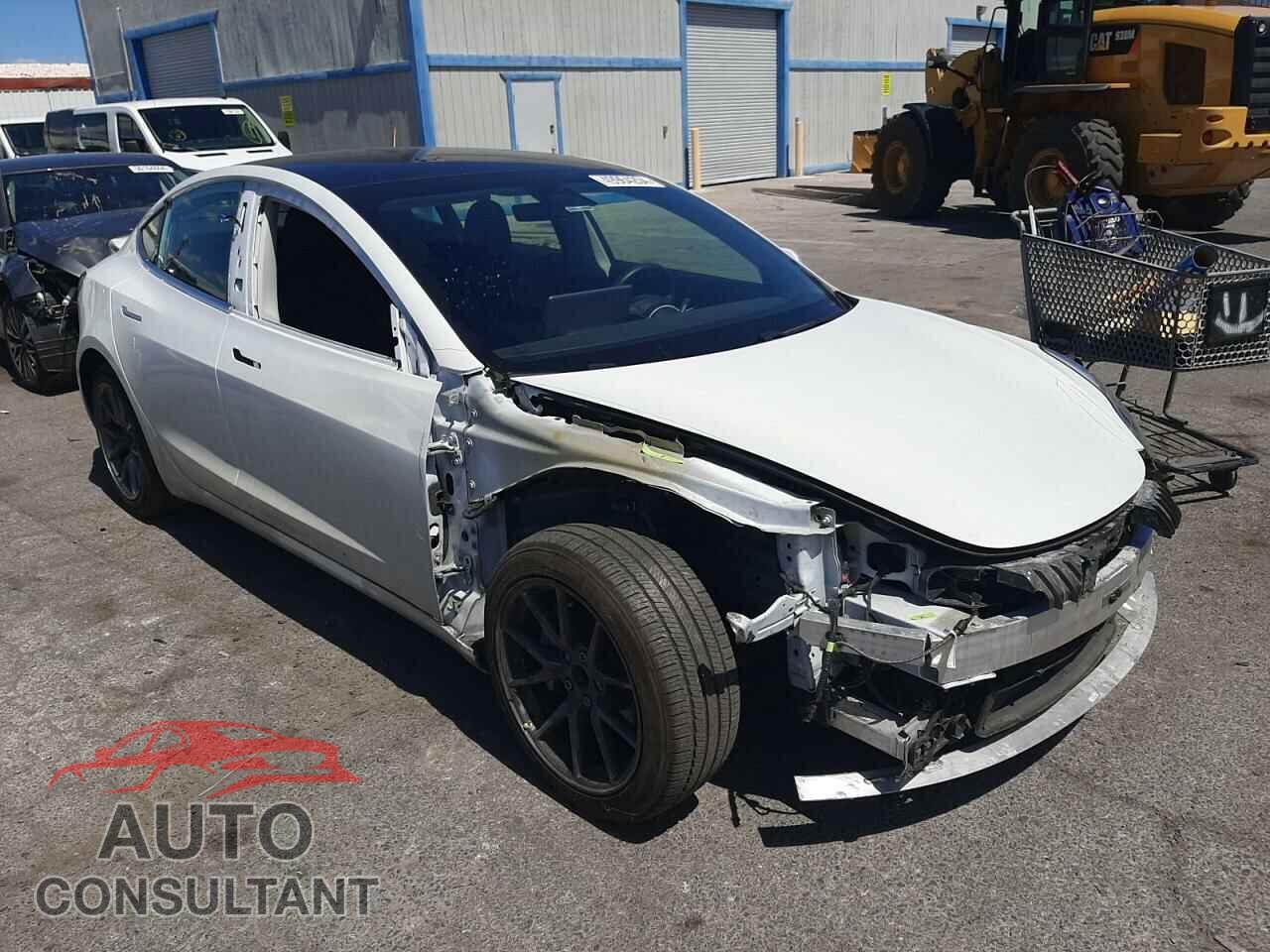TESLA MODEL 3 2020 - 5YJ3E1EA7LF806395