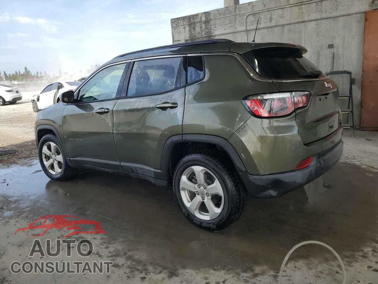 JEEP COMPASS 2018 - 3C4NJCBBXJT124686