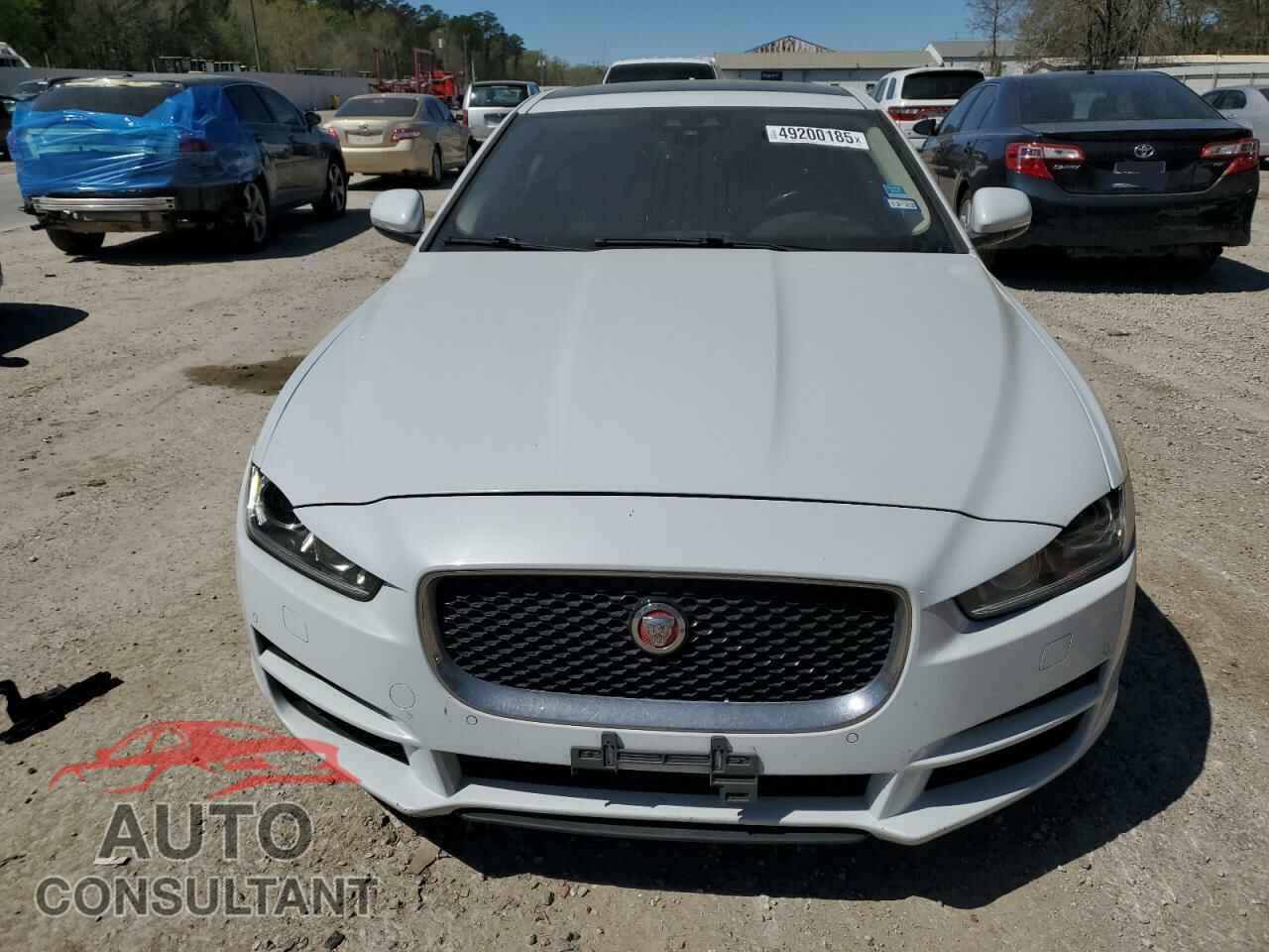 JAGUAR XE 2017 - SAJAH4BV7HA947900