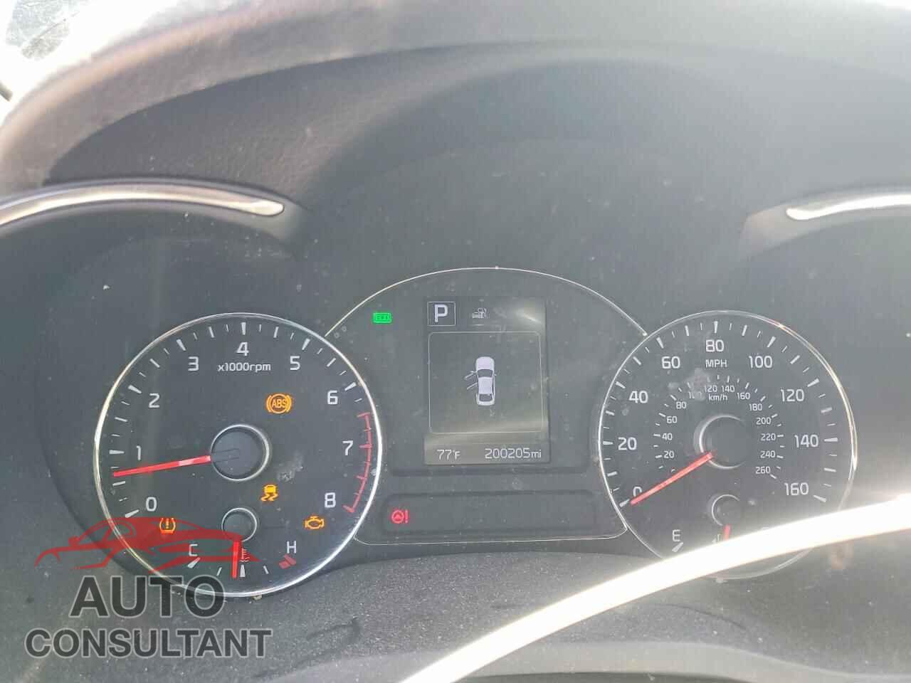 KIA FORTE 2017 - 3KPFL4A75HE049315