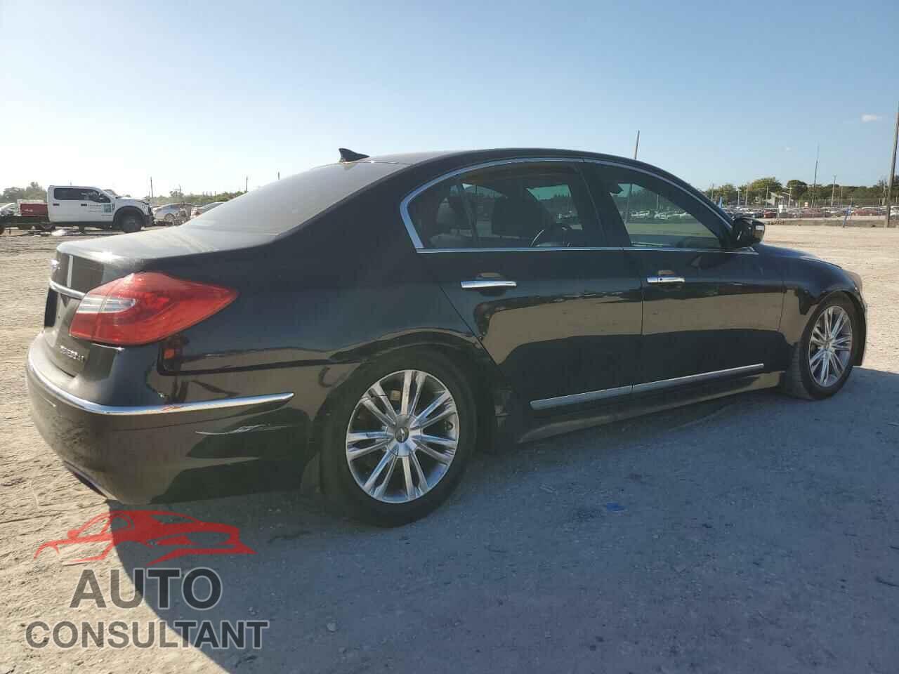 HYUNDAI GENESIS 2012 - KMHGC4DF2CU181087