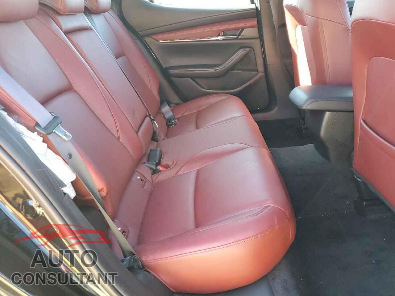 MAZDA 3 2023 - JM1BPBMM7P1601326