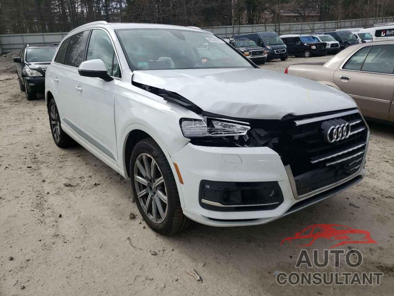 AUDI Q7 2018 - WA1VAAF75JD021430