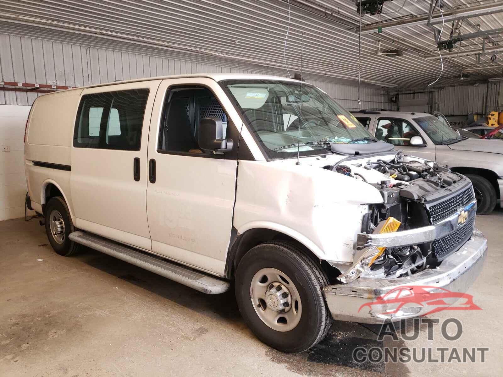 CHEVROLET EXPRESS 2019 - 1GCWGAFG6K1364243