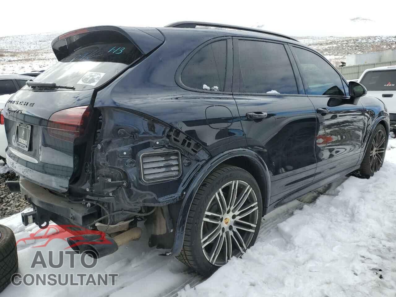 PORSCHE CAYENNE 2017 - WP1AD2A27HLA83990