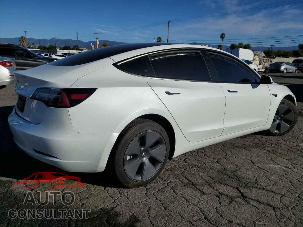 TESLA MODEL 3 2023 - 5YJ3E1EA7PF488235