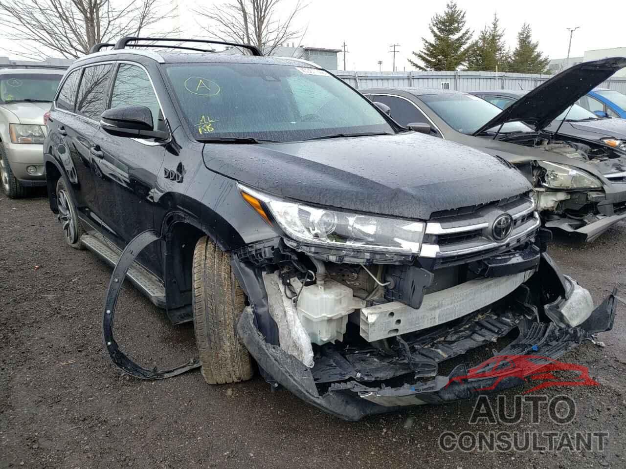 TOYOTA HIGHLANDER 2018 - 5TDJZRFH7JS553237