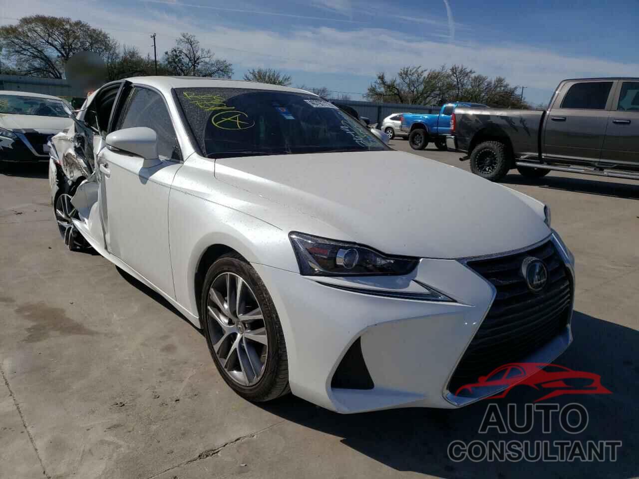 2019 IS LEXUS