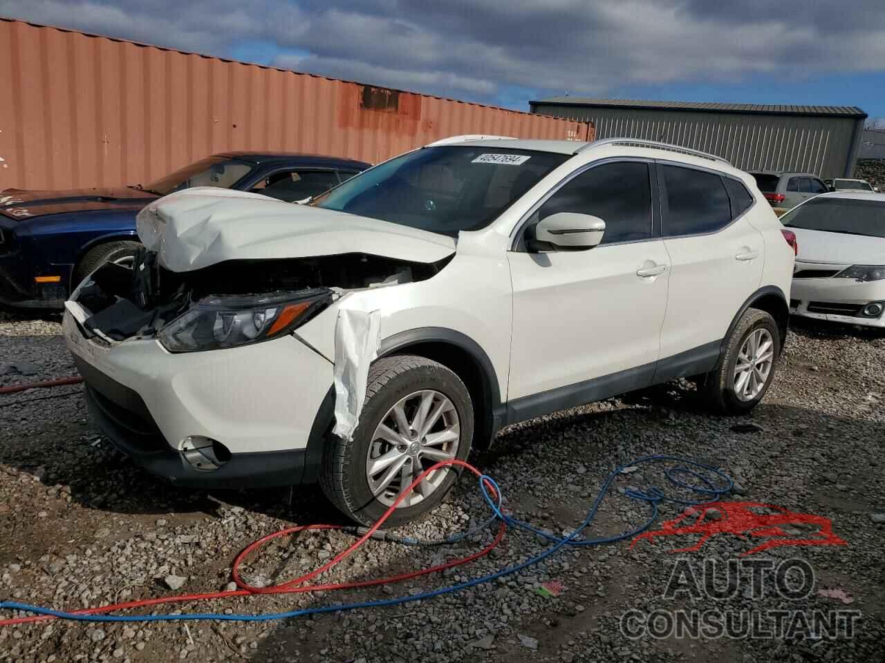 NISSAN ROGUE 2017 - JN1BJ1CP2HW033212