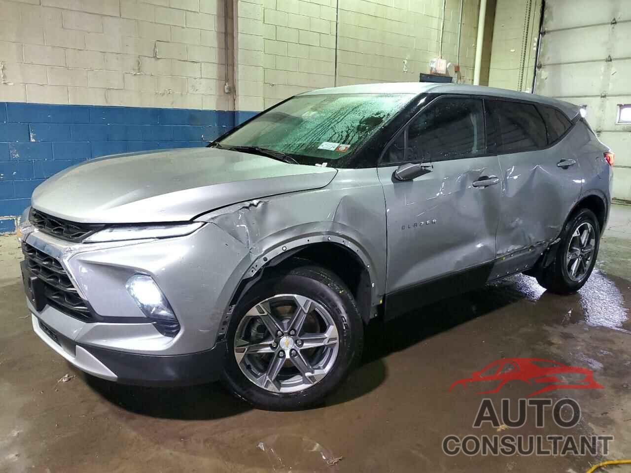 CHEVROLET BLAZER 2023 - 3GNKBHR49PS183674