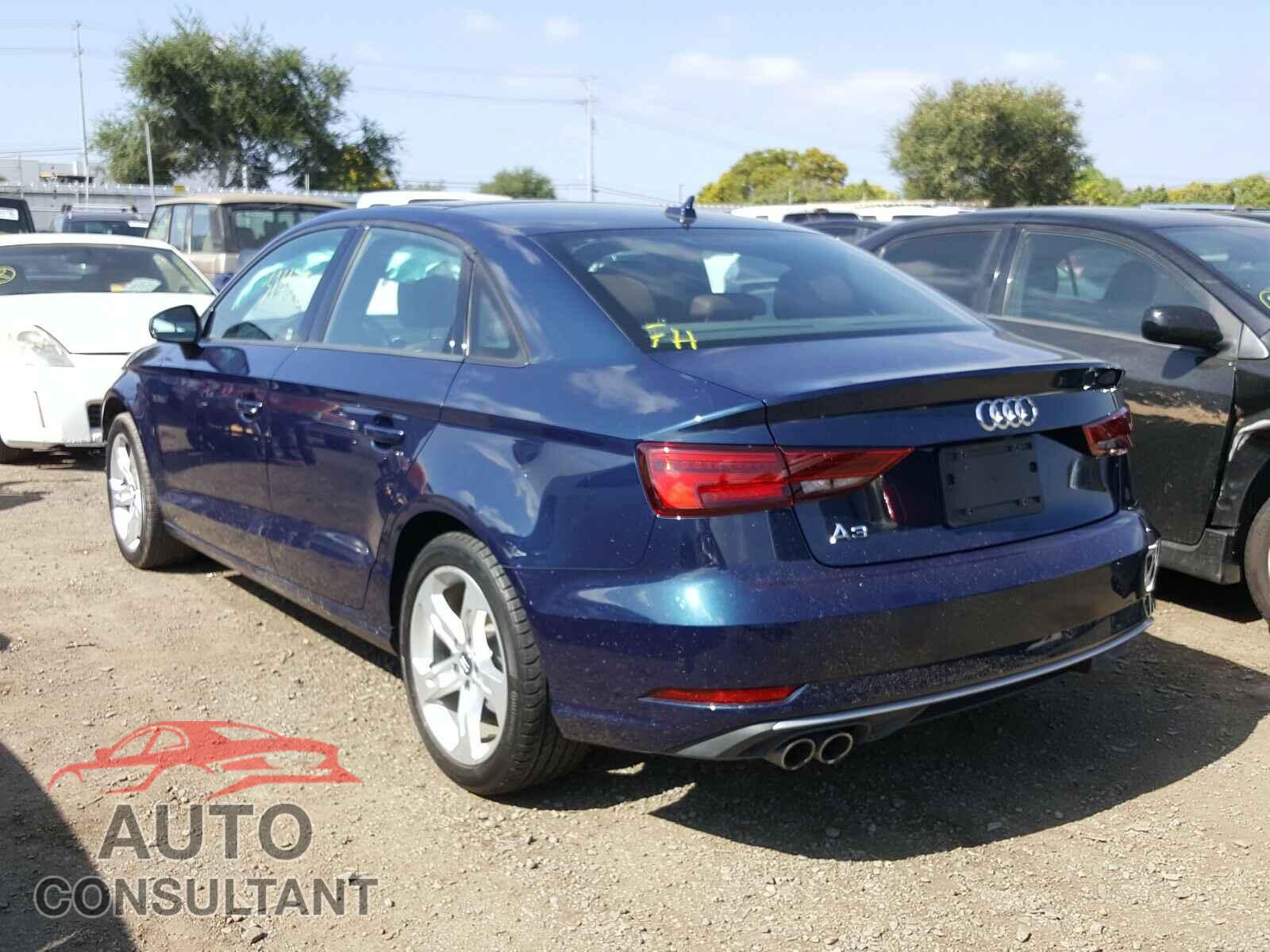 AUDI A3 2017 - WAUAUGFF7H1028796