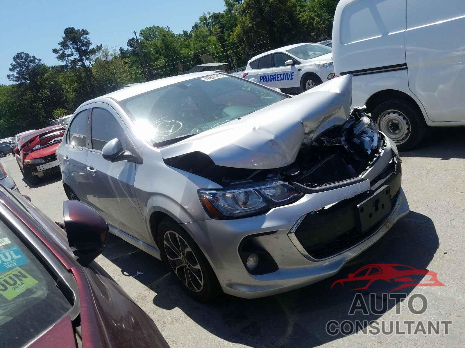 CHEVROLET SONIC 2017 - 1G1JD5SH3H4121773