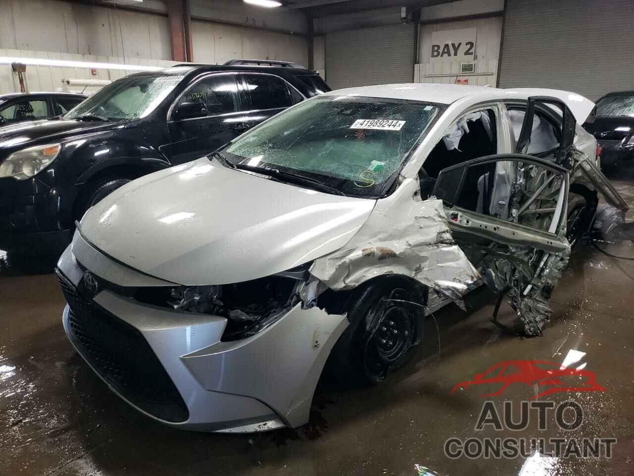 TOYOTA COROLLA 2022 - 5YFEPMAE0NP276792