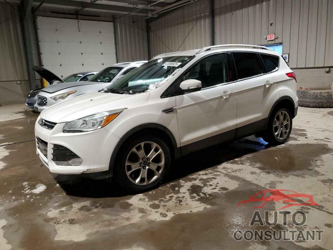 FORD ESCAPE 2015 - 1FMCU9JX2FUB02057